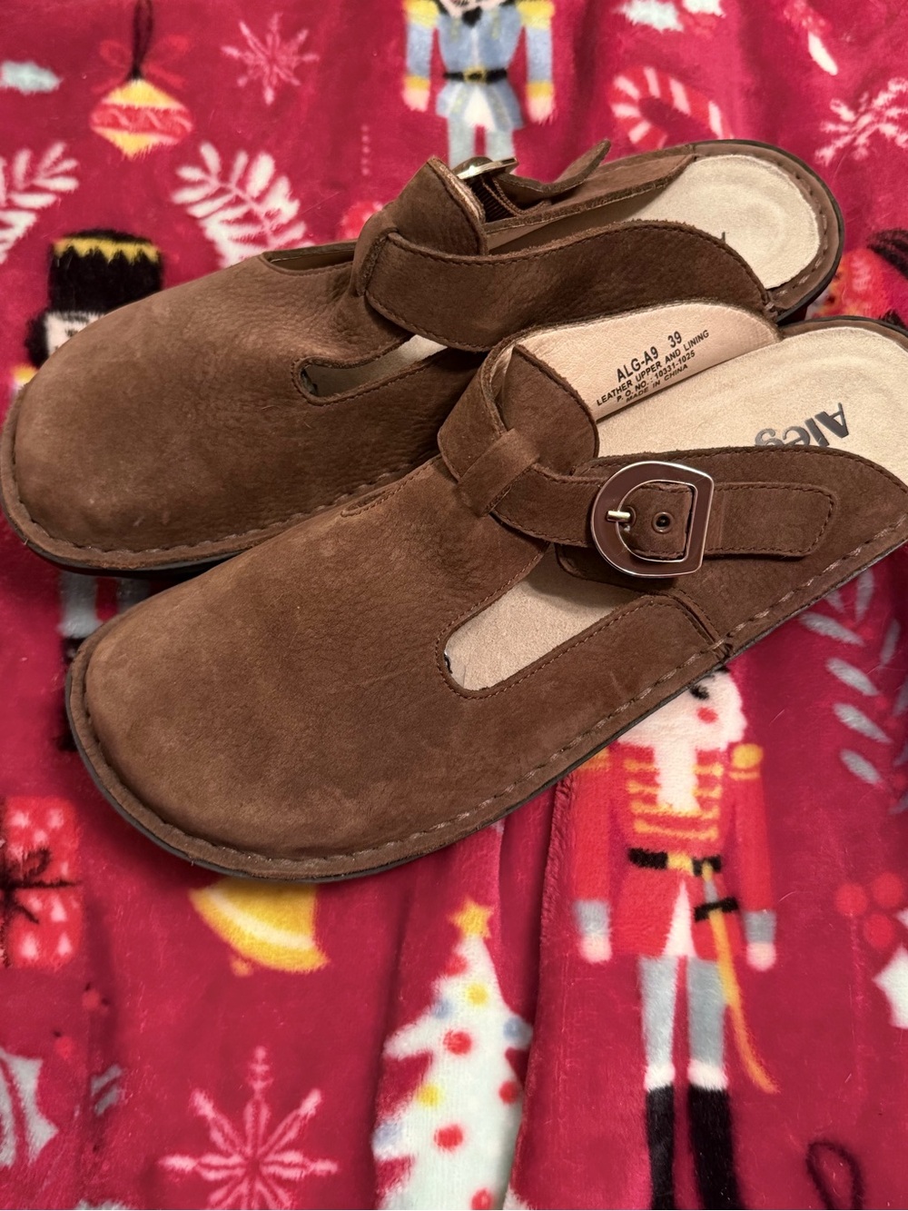 Alegria Brown Suede Slip-On Mule with Buckle new insoles .